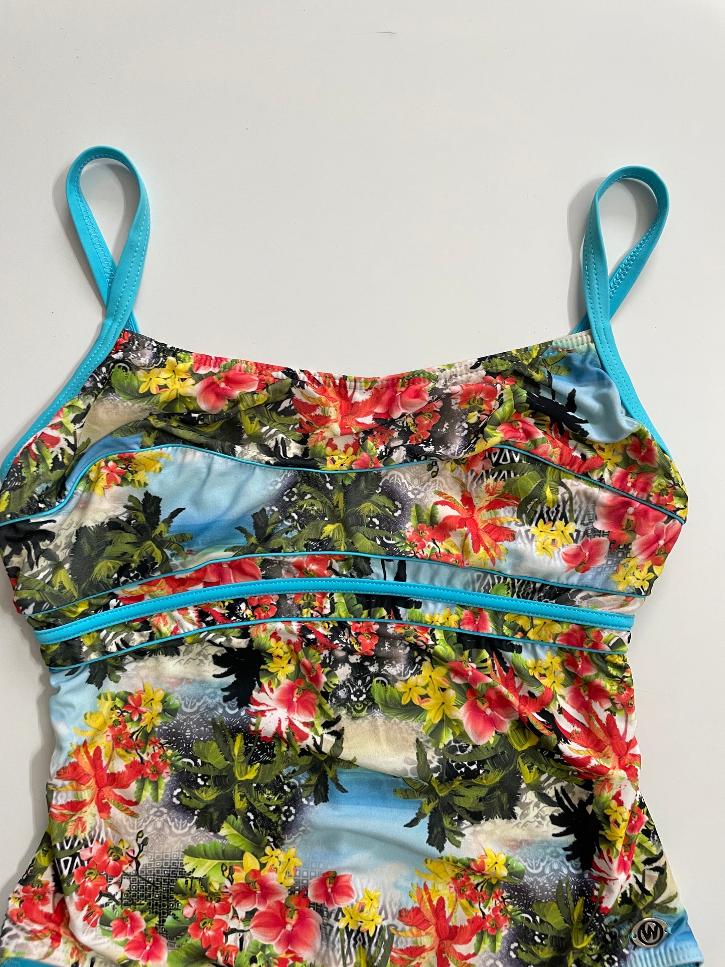 PRINTED HAWAI SWIMSUIT BUST - 34 to 36