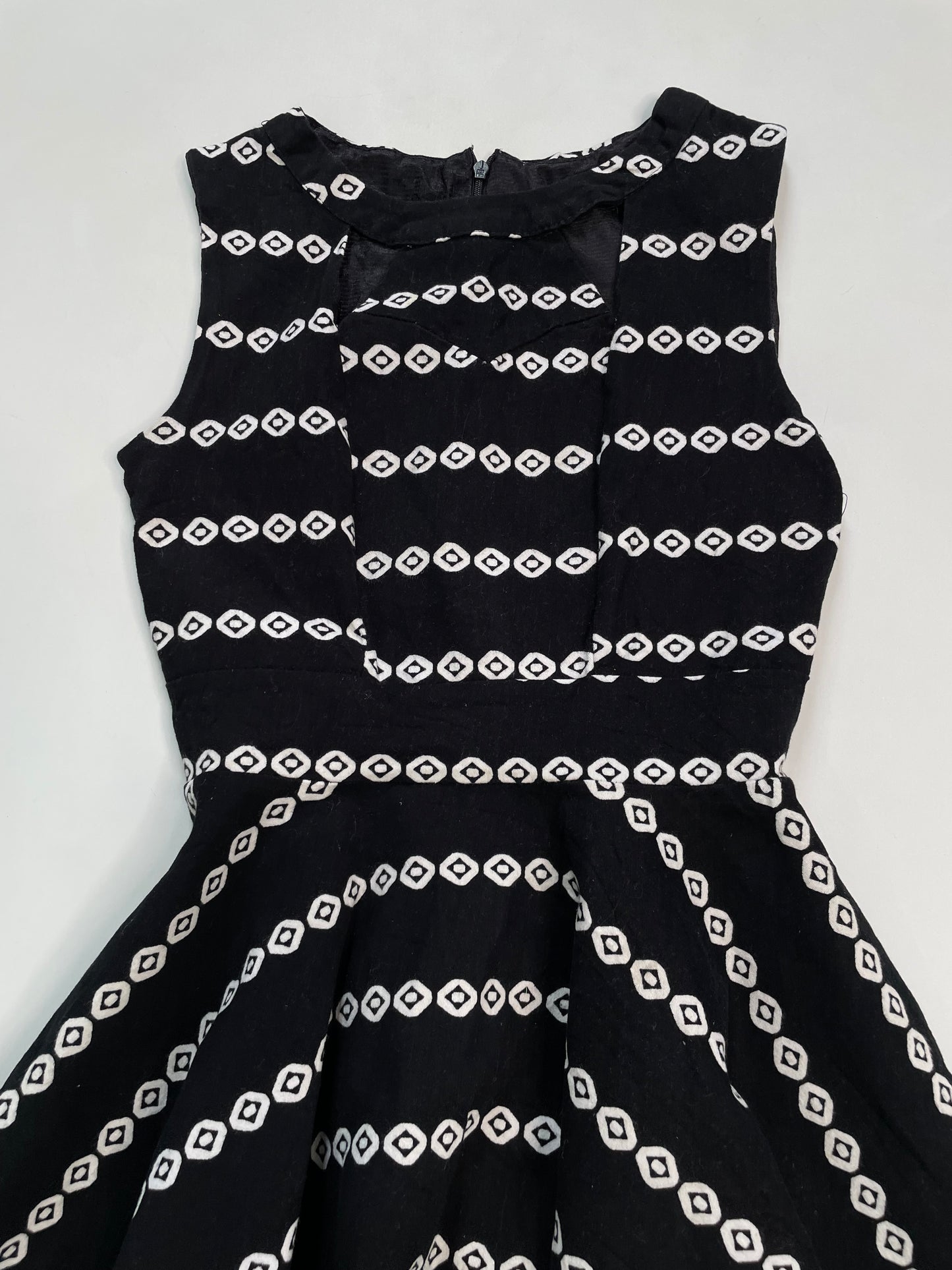 Dress-Bust 28 to 30