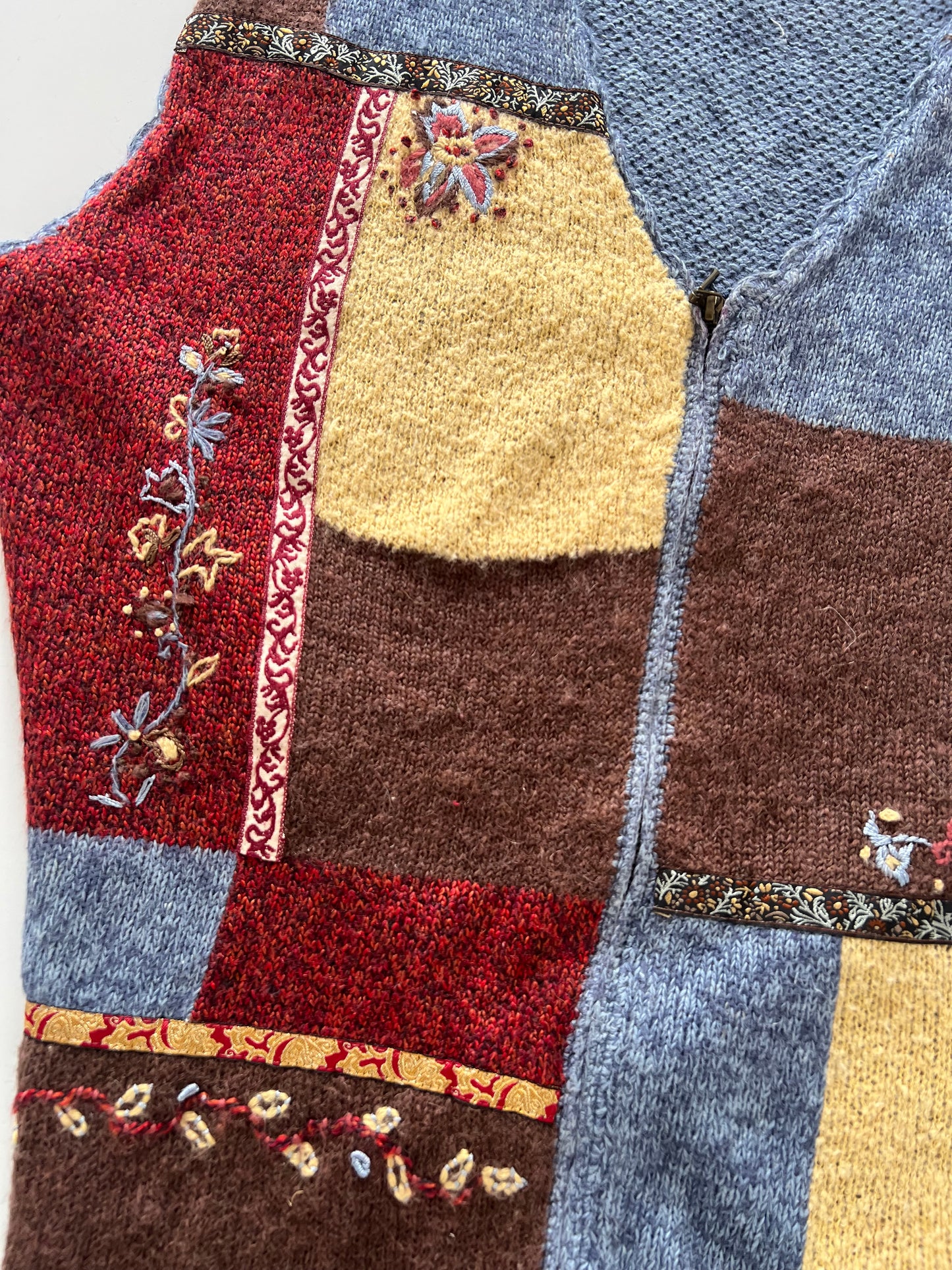 Koret City Blues Embroidered Sweater-Bust 54