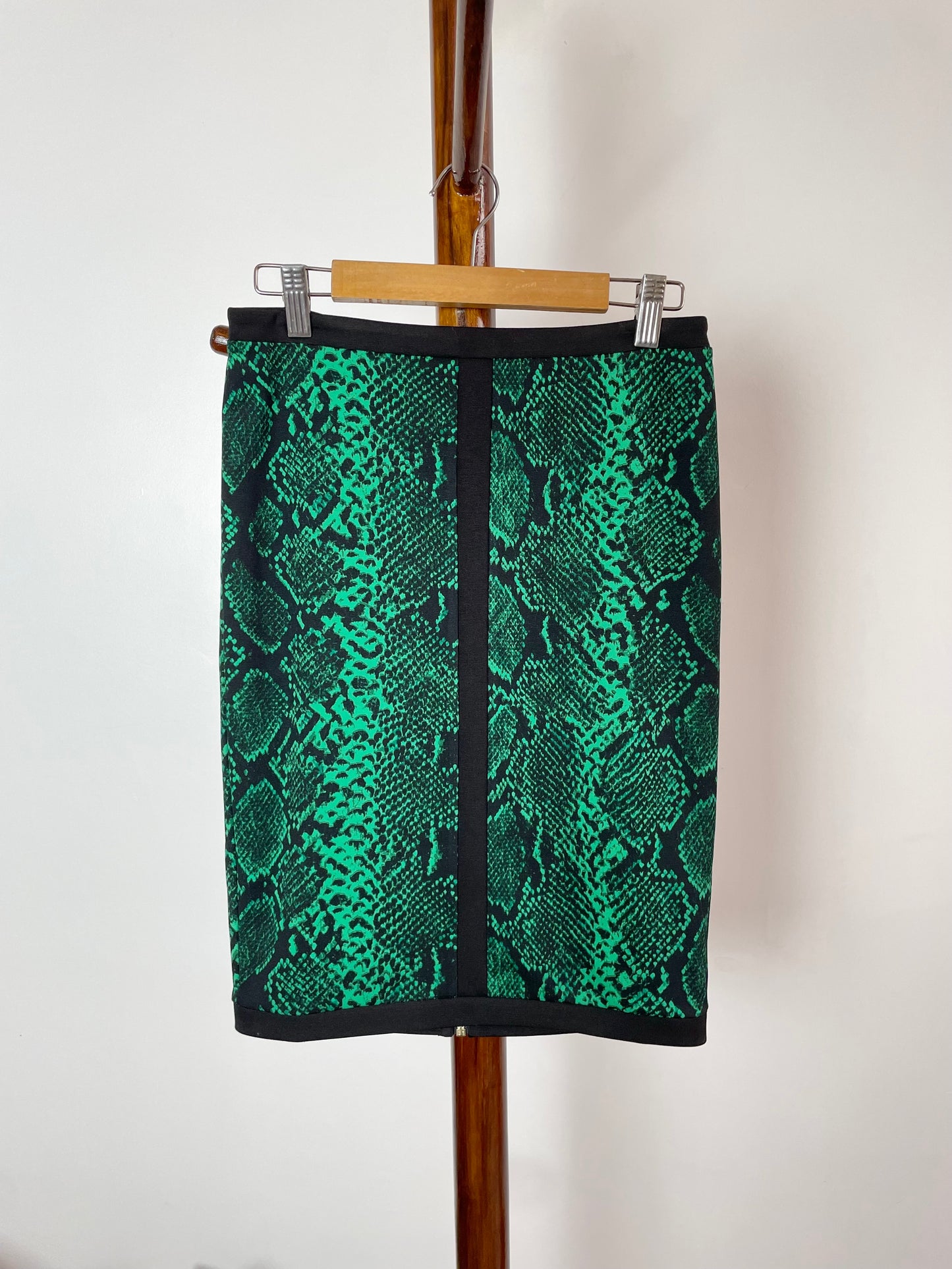 Juicy Couture Skirt-Waist 30
