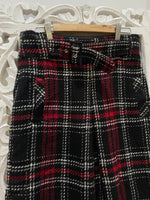 Load image into Gallery viewer, Vintage Warm Skirt-Waist 28