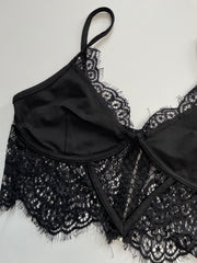 prettylittlething Top -Bust 30