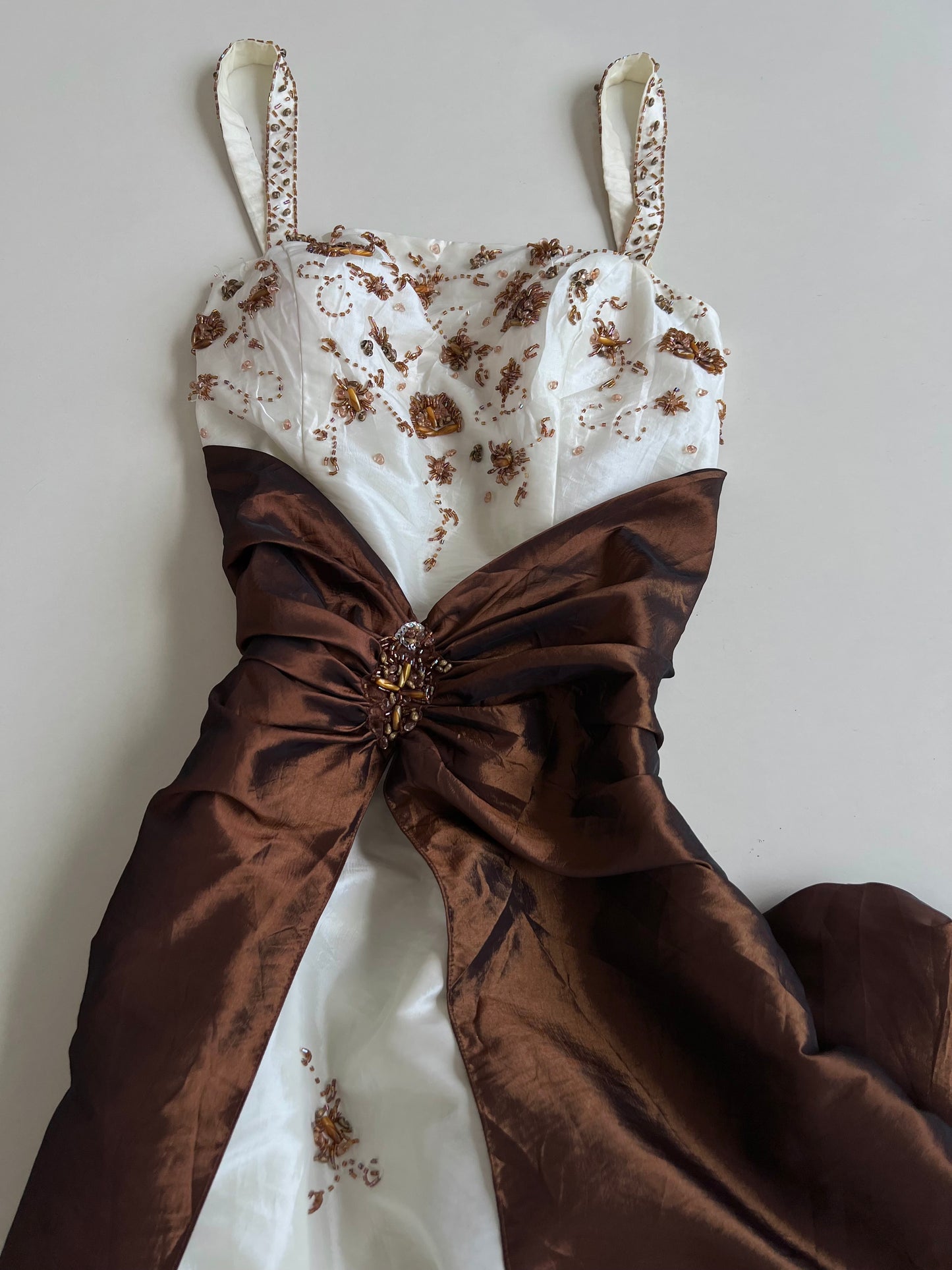 Lenovia Embroidered Vintage Dress-Bust 36 to 38