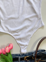 Load image into Gallery viewer, PRETTYLITTLETHING Bodysuit-Bust 34 to 36