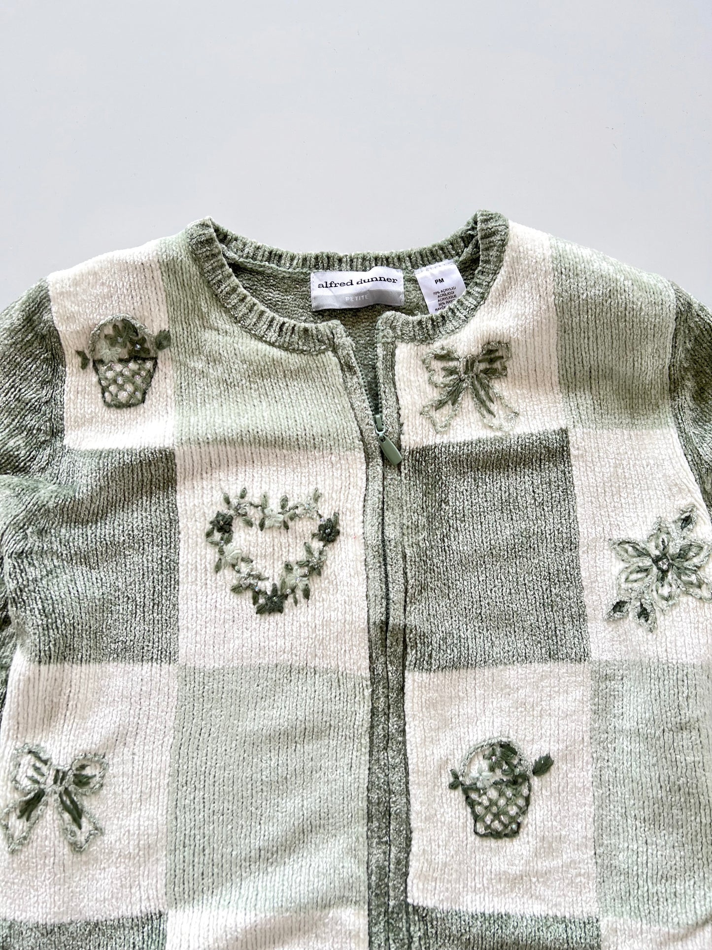Alfred Dunner Embroidered Zipper-Bust 40