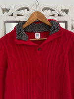 Load image into Gallery viewer, Gap Vintage Sweater-Bust 34
