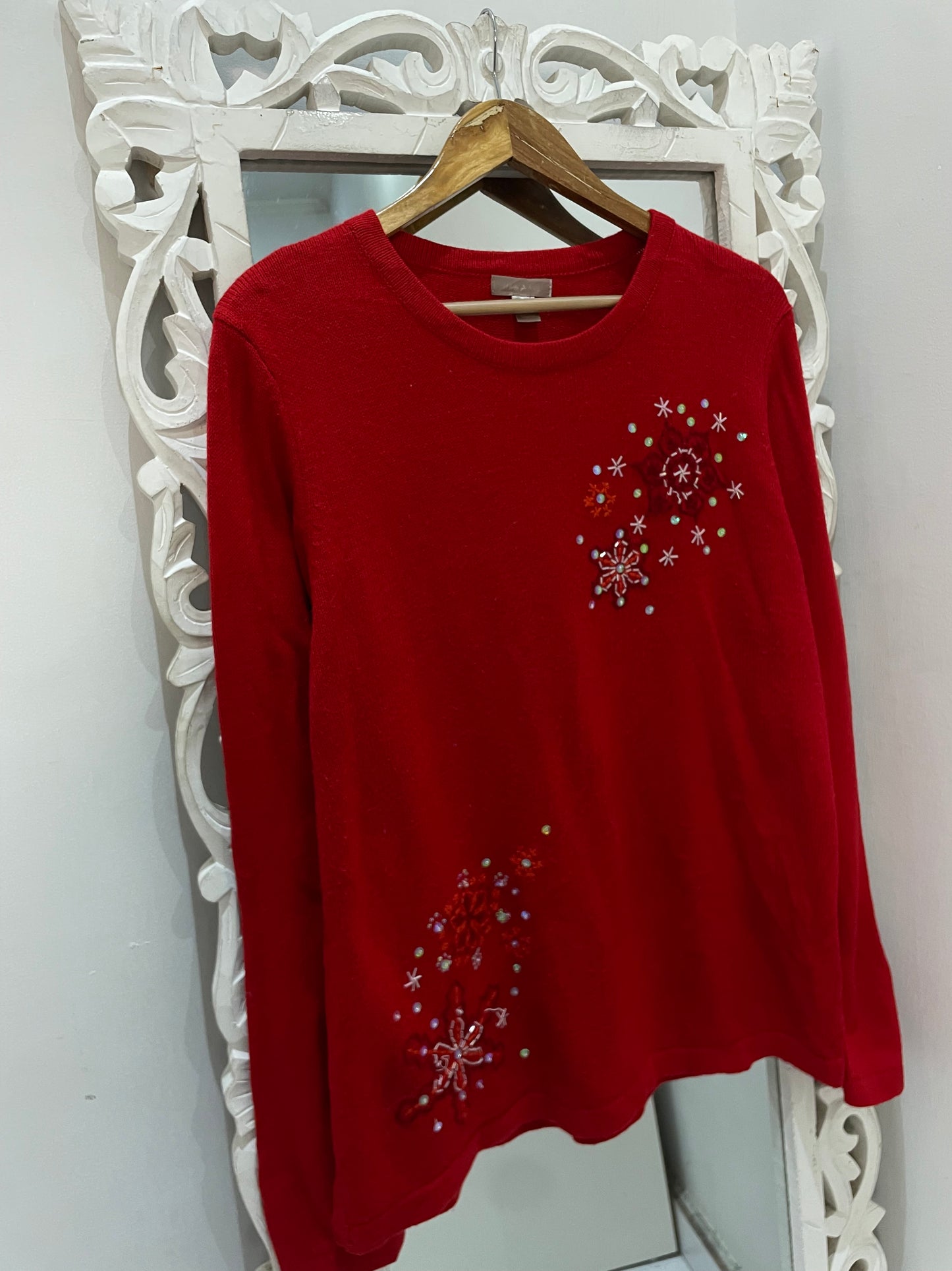 Embroidered Vintage Sweater-Bust 44