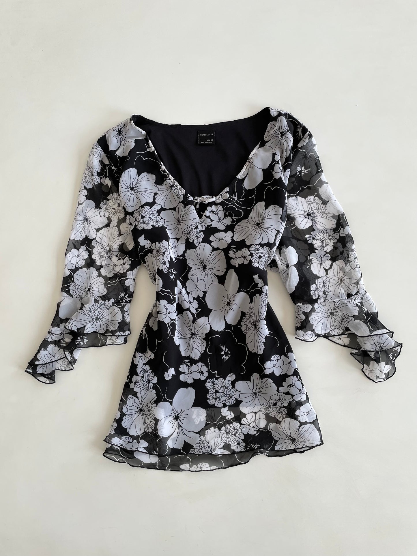 Expression Vintage Top-Bust 50