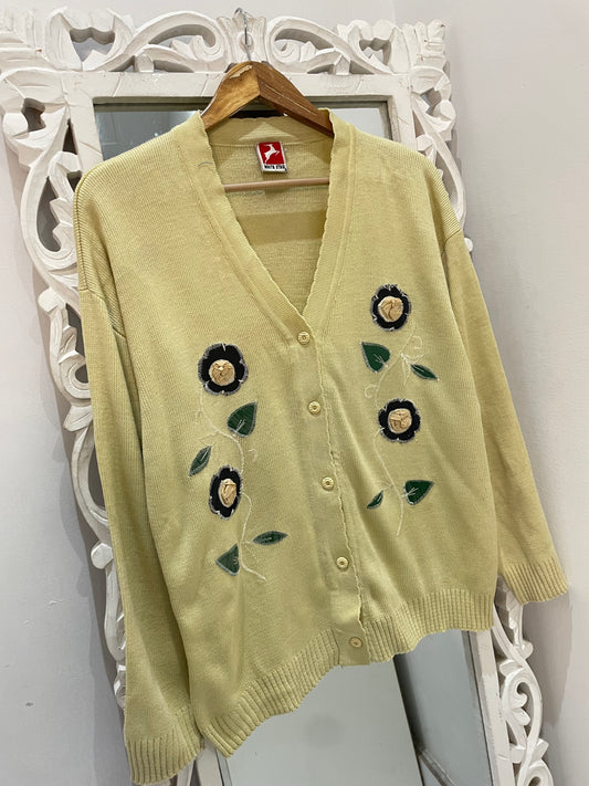 Embroidered Vintage Sweater-Bust 42
