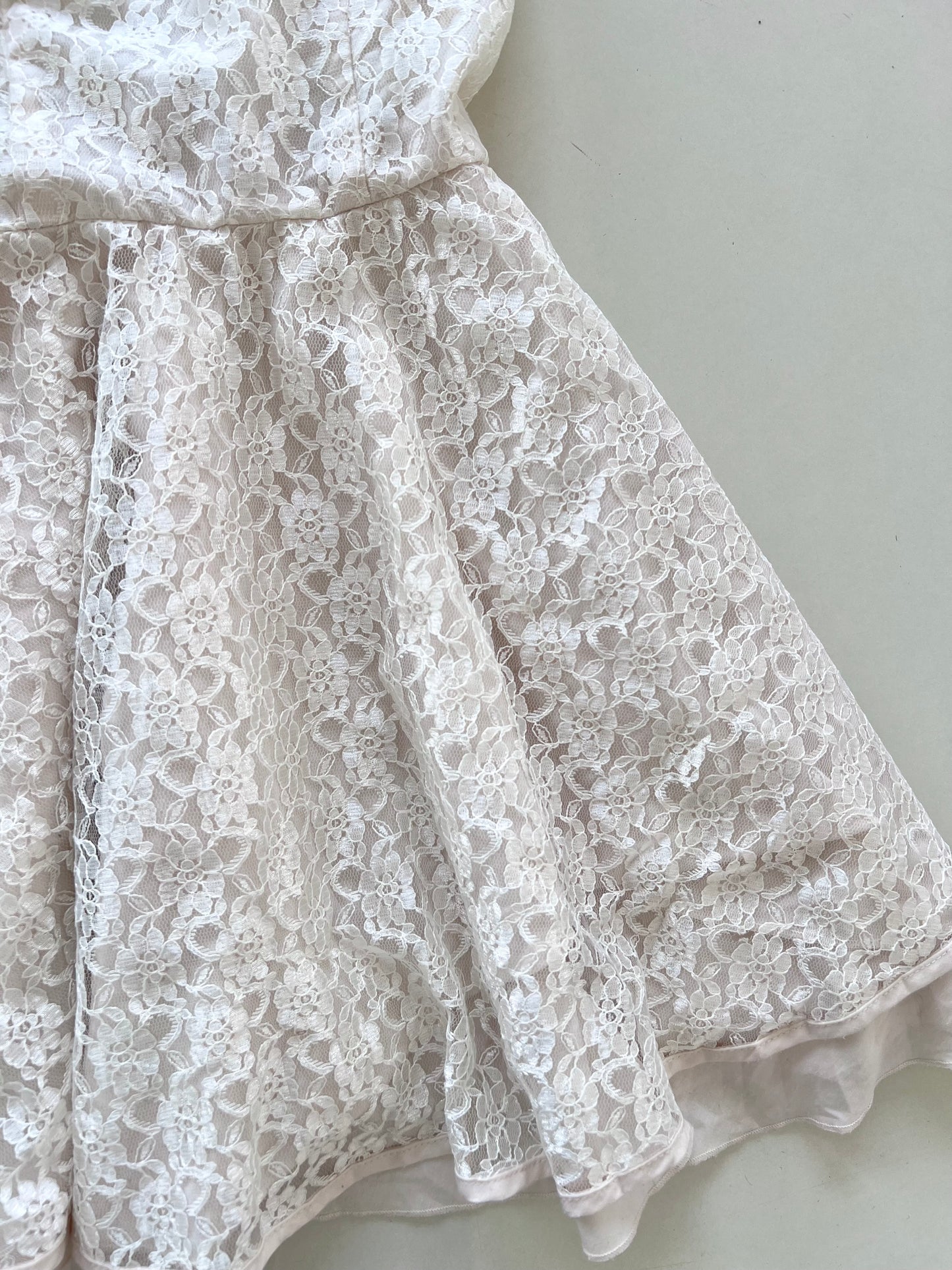 Jones+Jones Lace Dress-Bust 34
