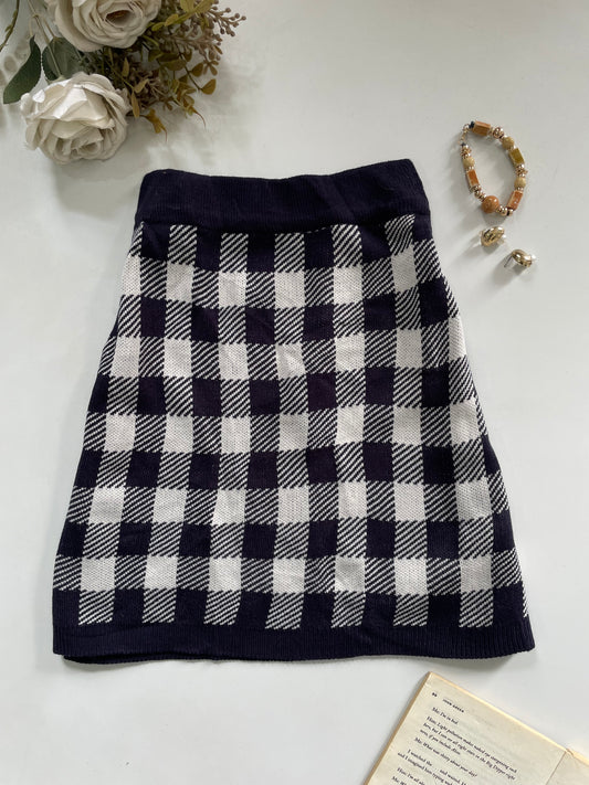 Tweed Skirt-Waist 24 to 28