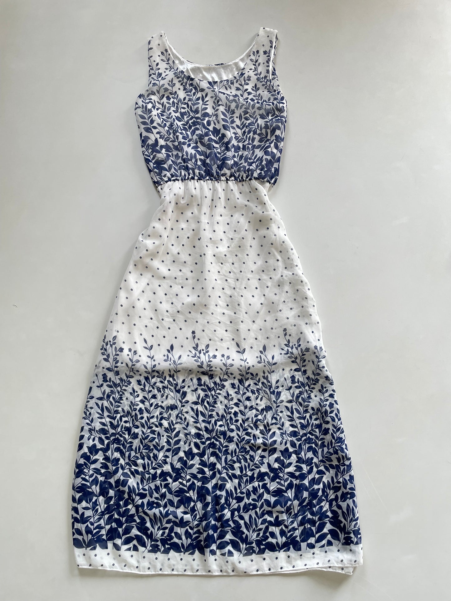 Dress-Bust 32
