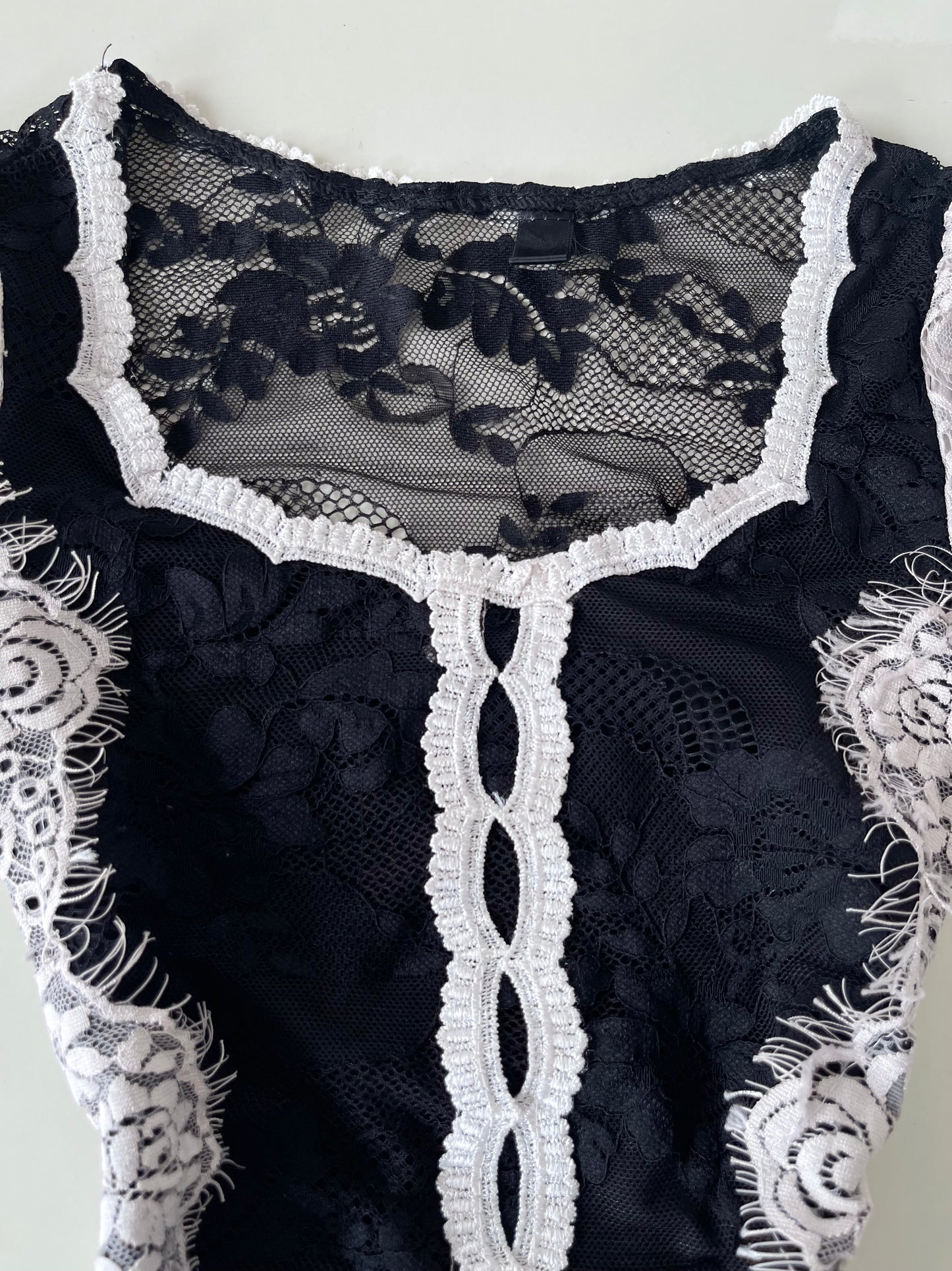 Back Sheer Lacy Top-Bust 30 to 32