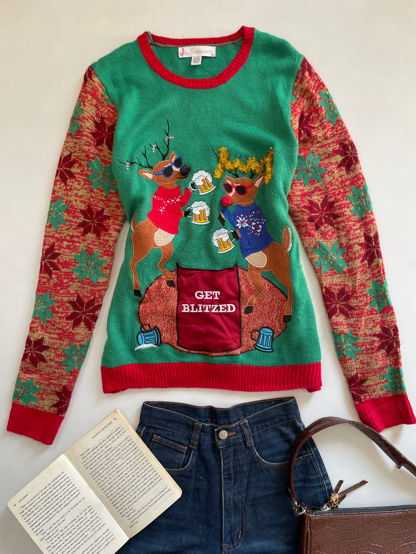 Christmas Sweater-Chest 40
