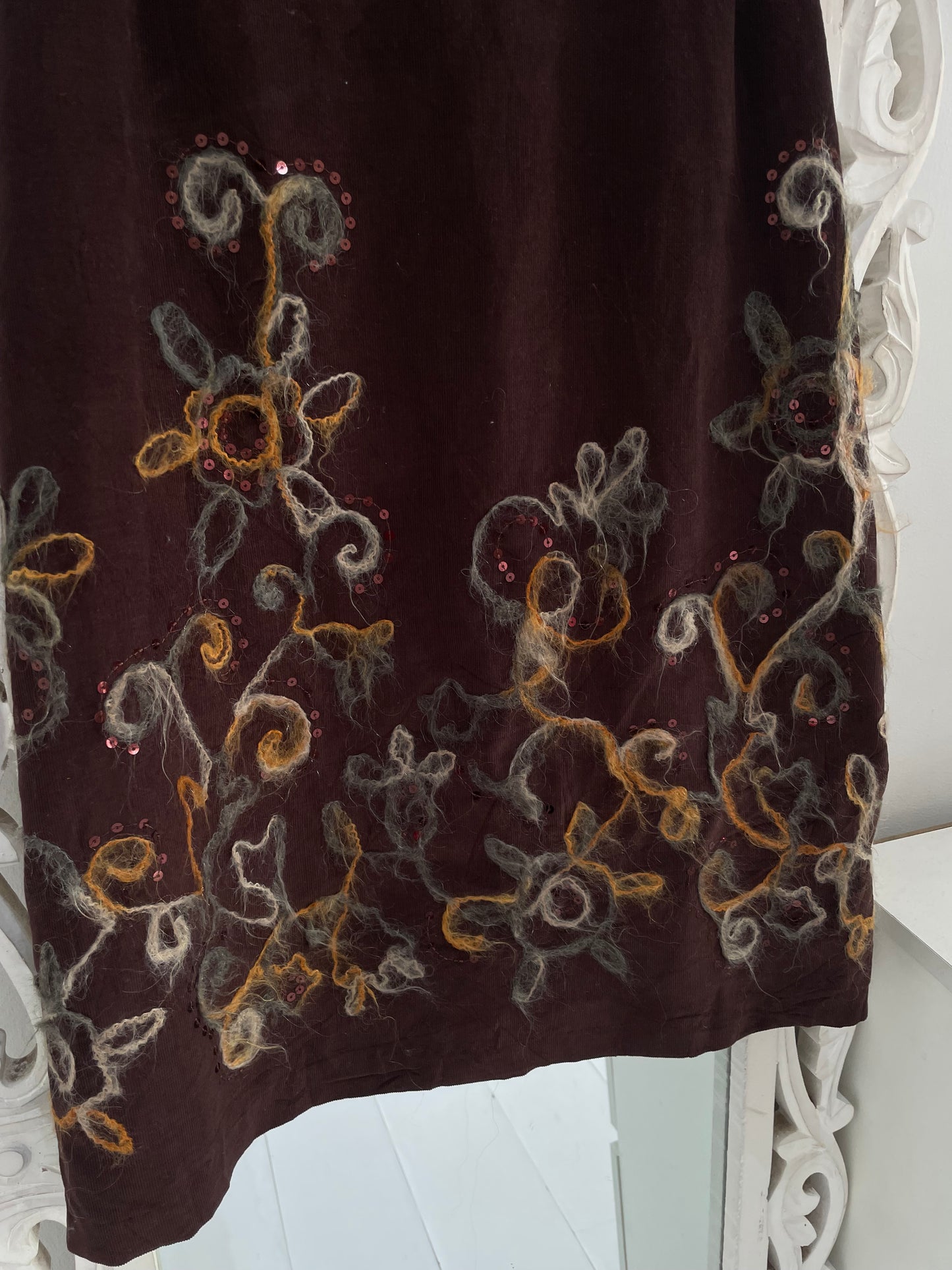 Miguel Gageiro Corduroy Embroidered Vintage Skirt-Waist 32