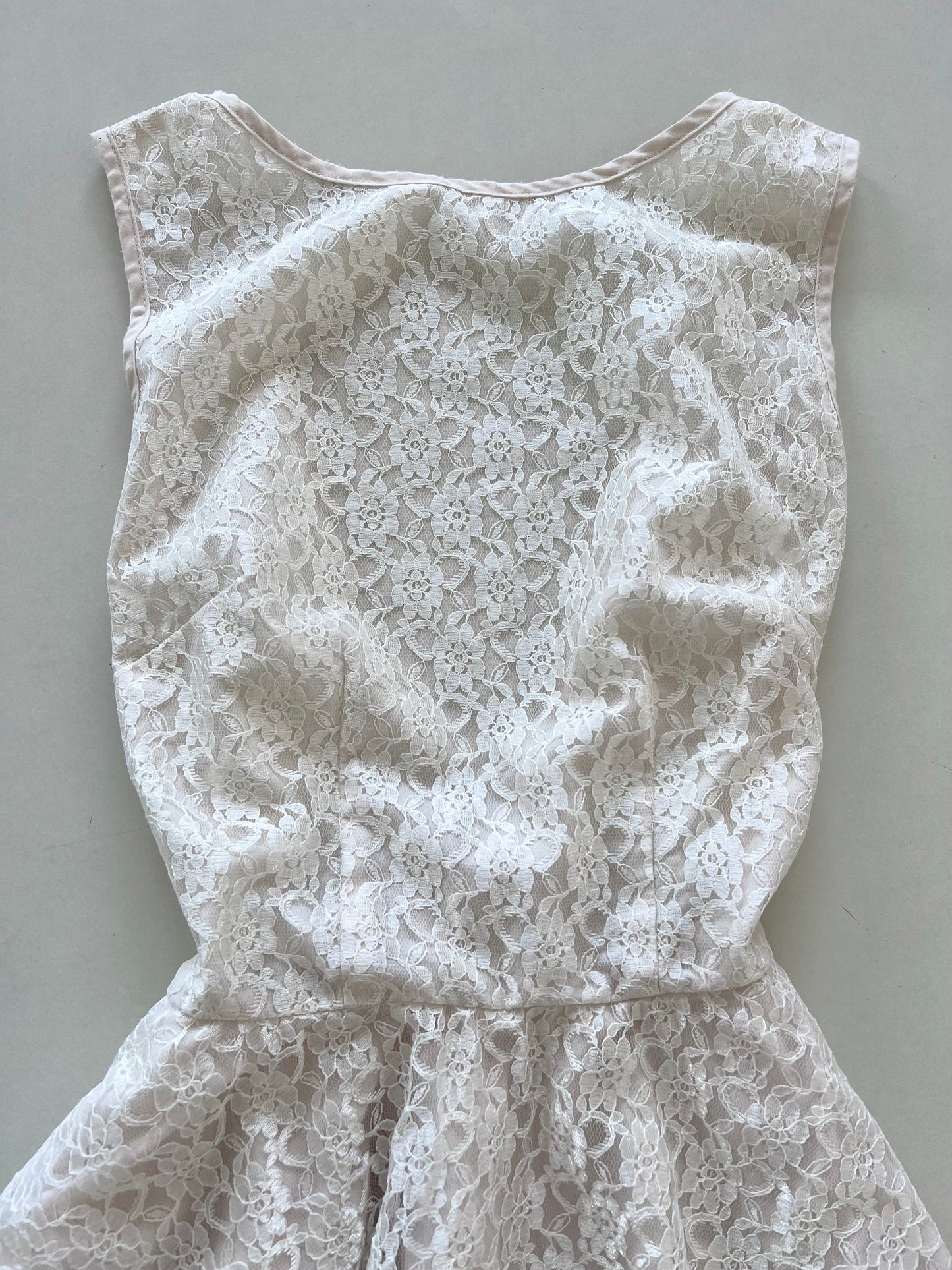 Jones+Jones Lace Dress-Bust 34
