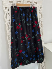 Sag Harbor Tagged Skirt-Waist 40 to 46