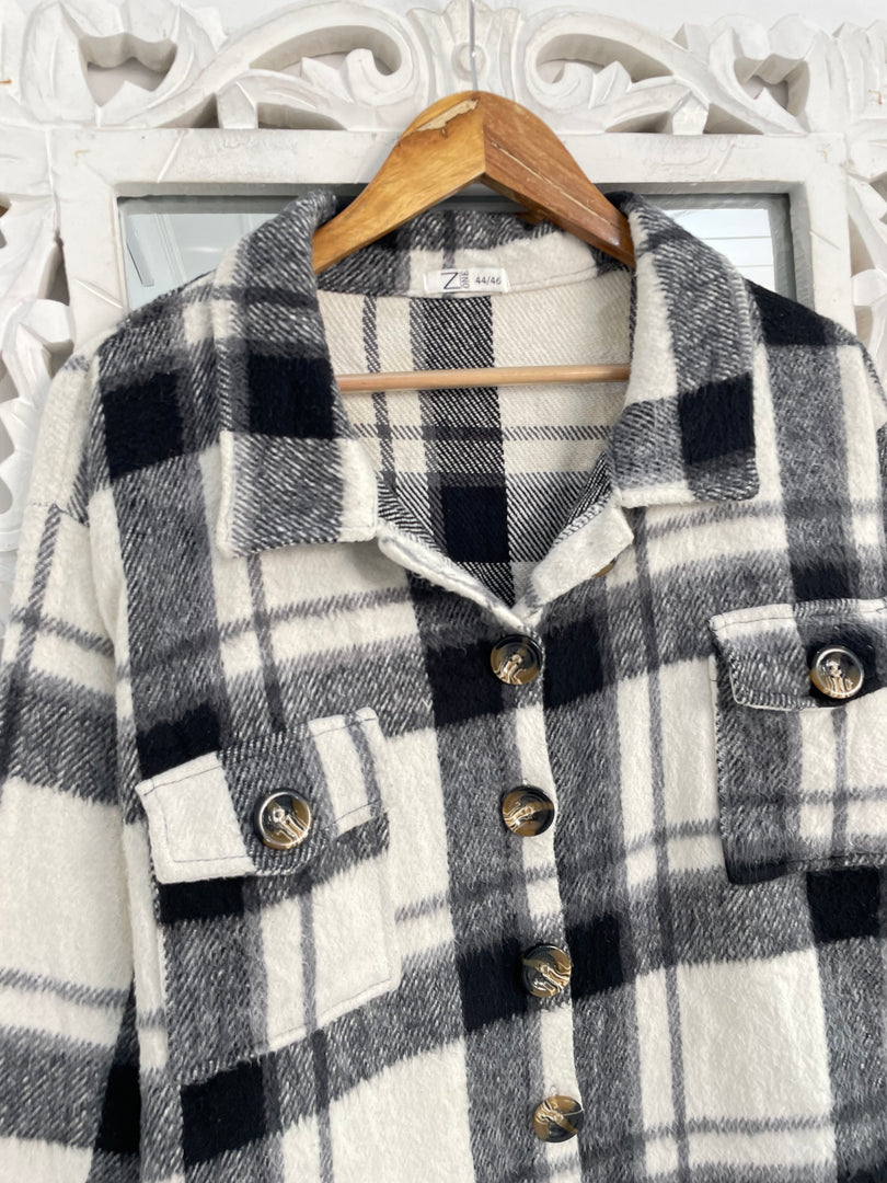 Super Thick Shacket-Chest 50