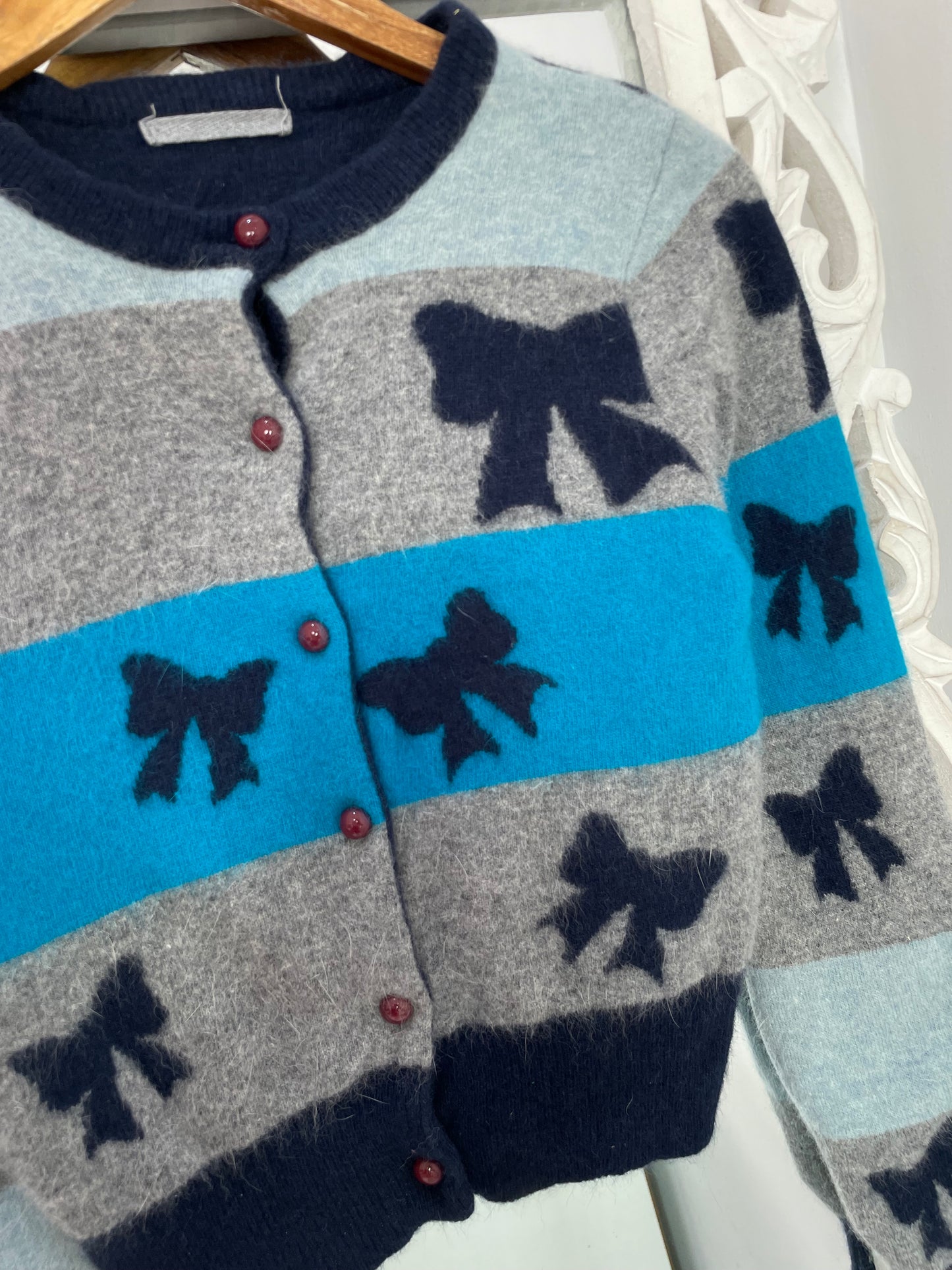 Chunky Pinterest Sweater-Chest 32