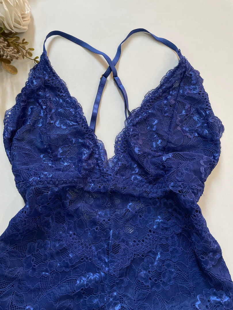 Avid Love Lingerie Lace Bodysuit-Bust 34