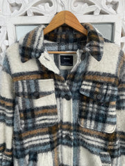 Bershka Super Thick Warm Coat Shacket-Chest 44 (XS/S)