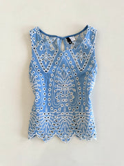 H&M Eyelet Top-Bust 32