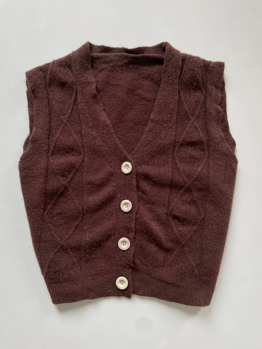 Sweater Vest-Bust 42