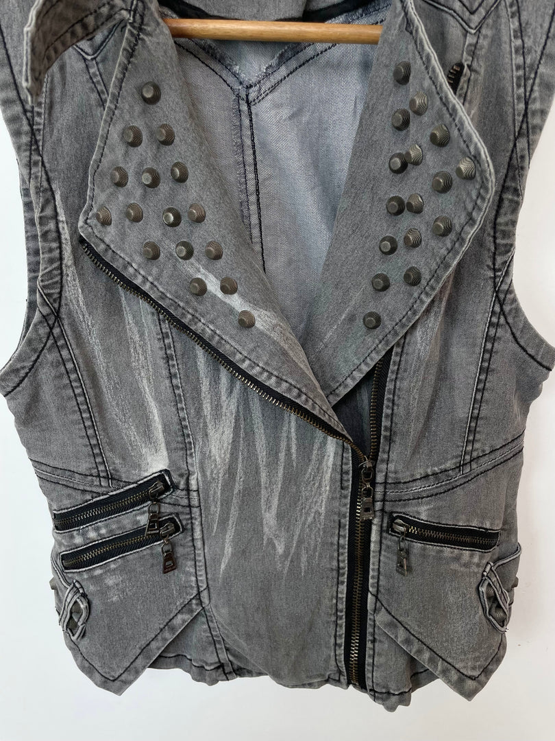 Me Sense Denim Vest-Bust 30