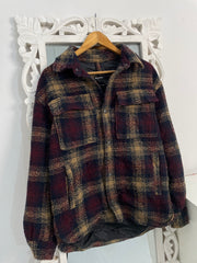 Bershka Super Thick Puffer Shacket-Chest 40