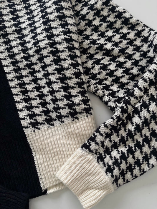 Chunky Pinterest Sweater-Bust 36