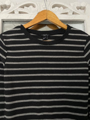 Rue 21 Pre Winter Top-Bust 32 to 34