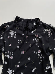 BLACK FLORAL TOP - BUST 42