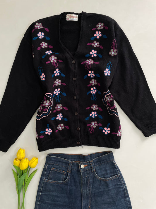 Embroidered Sweater-Bust 40