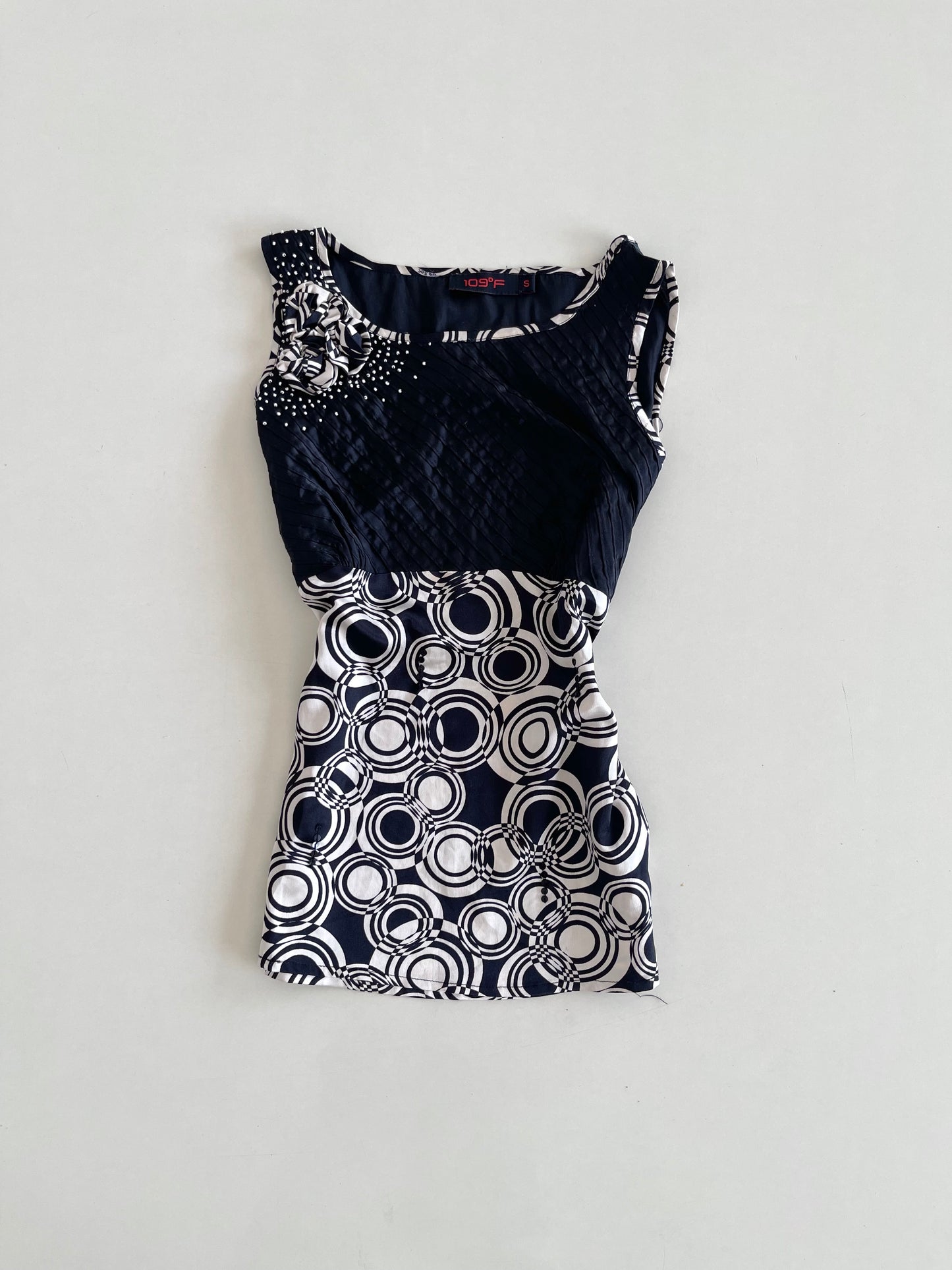 Vintage Top-Bust 32