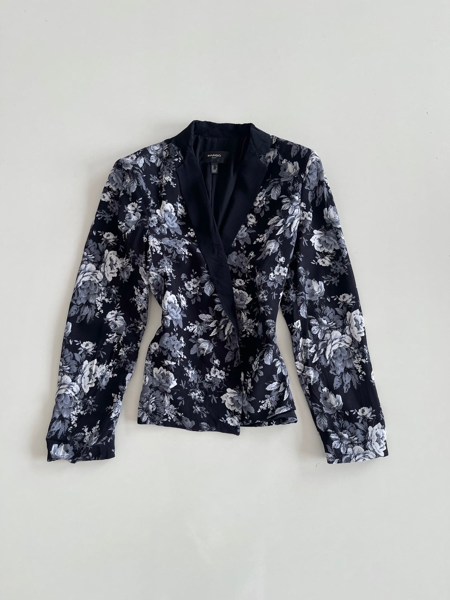 Mango Blazer-Bust 40