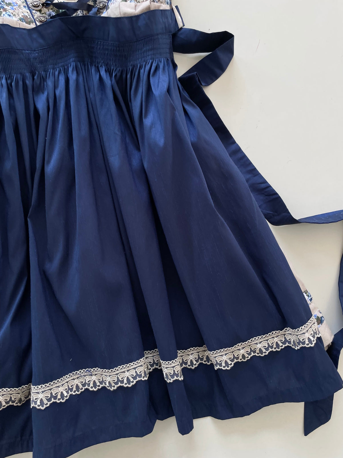 Landhaus Vintage Dress With Apron-Bust 36