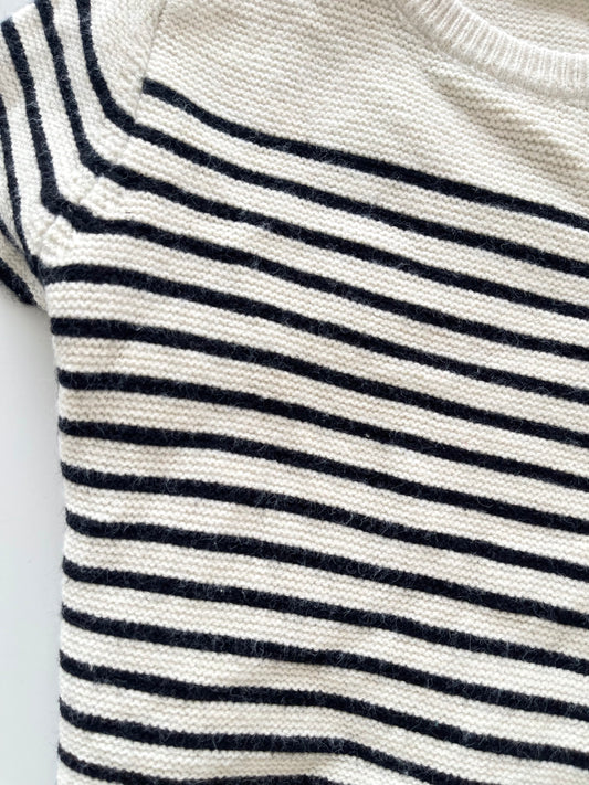Pinterest Sweater Vest-Bust 34