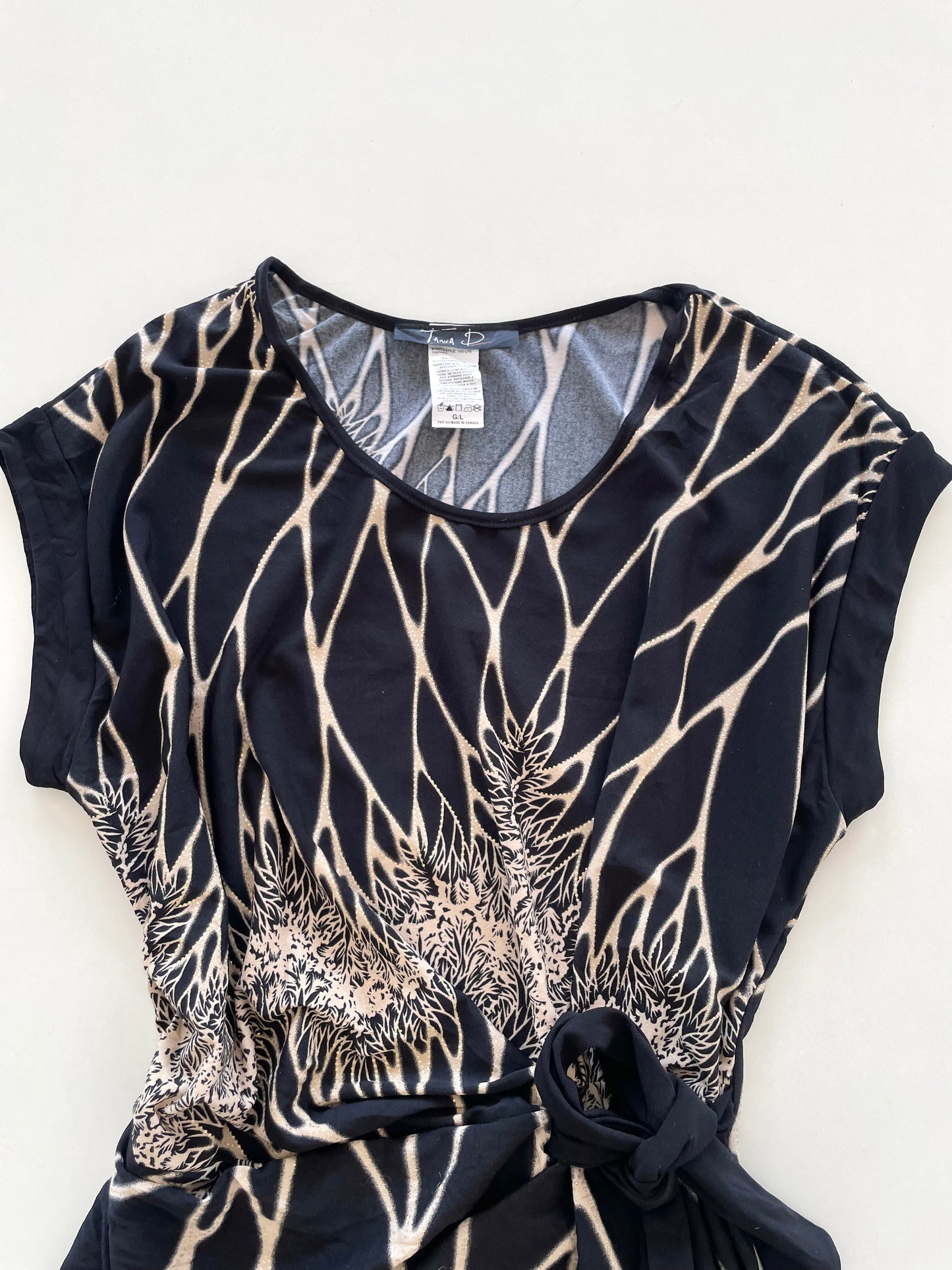 Tania Top-Bust 40