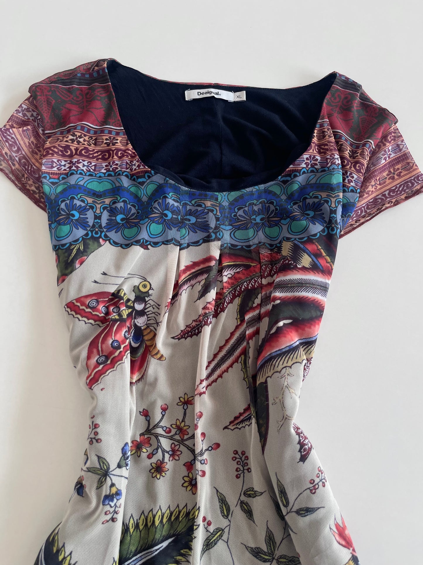 Desigual Top-Bust 38 to 40
