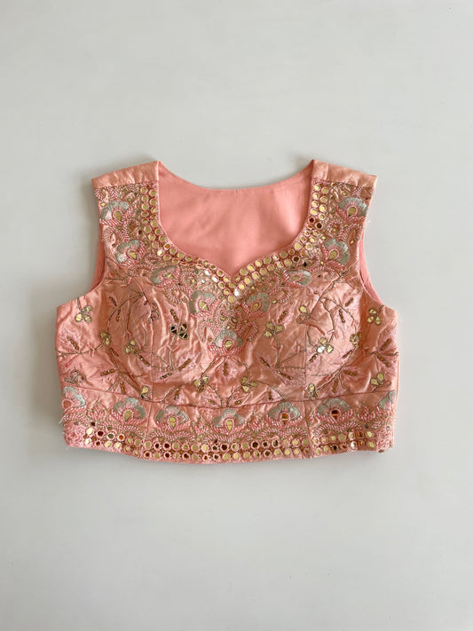 Desi Top-Bust 28