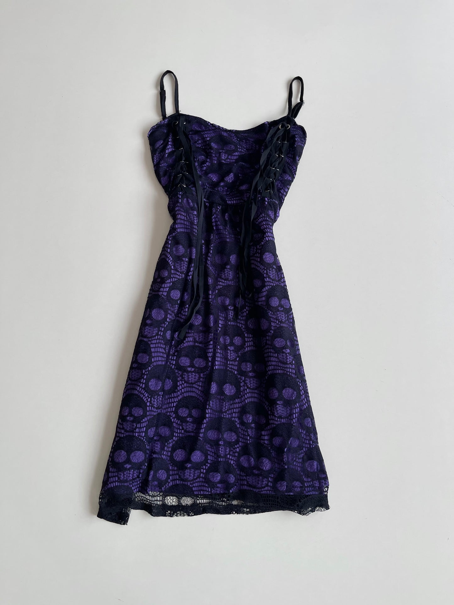 Vintage Goth Dress-Bust 42 to 44