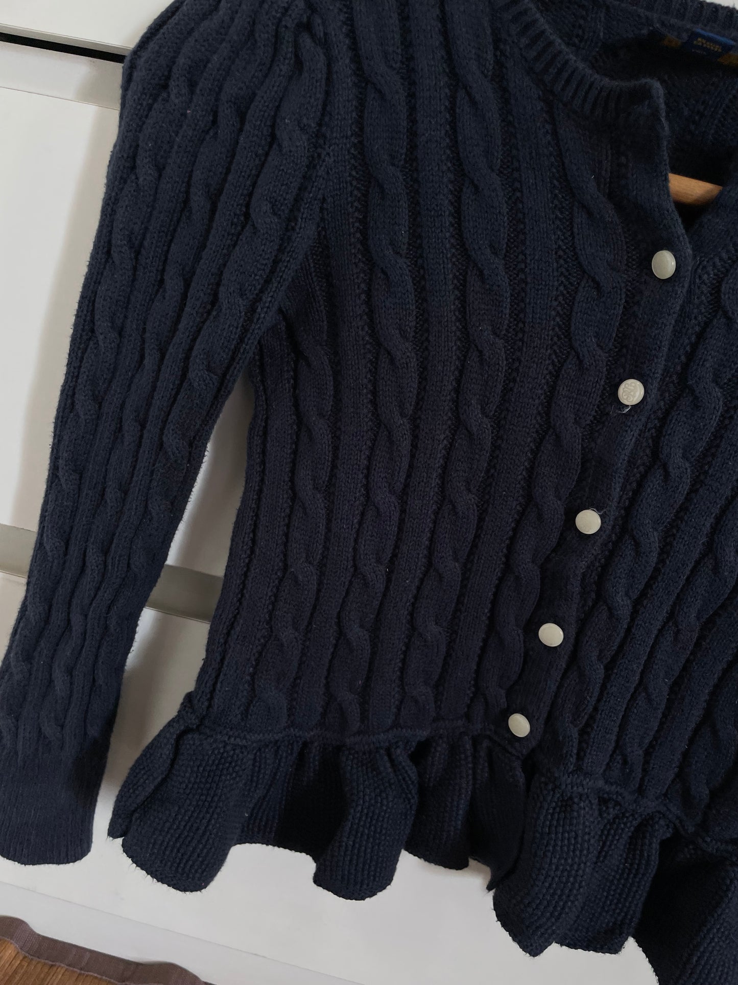 Vintage Sweater-Bust 26