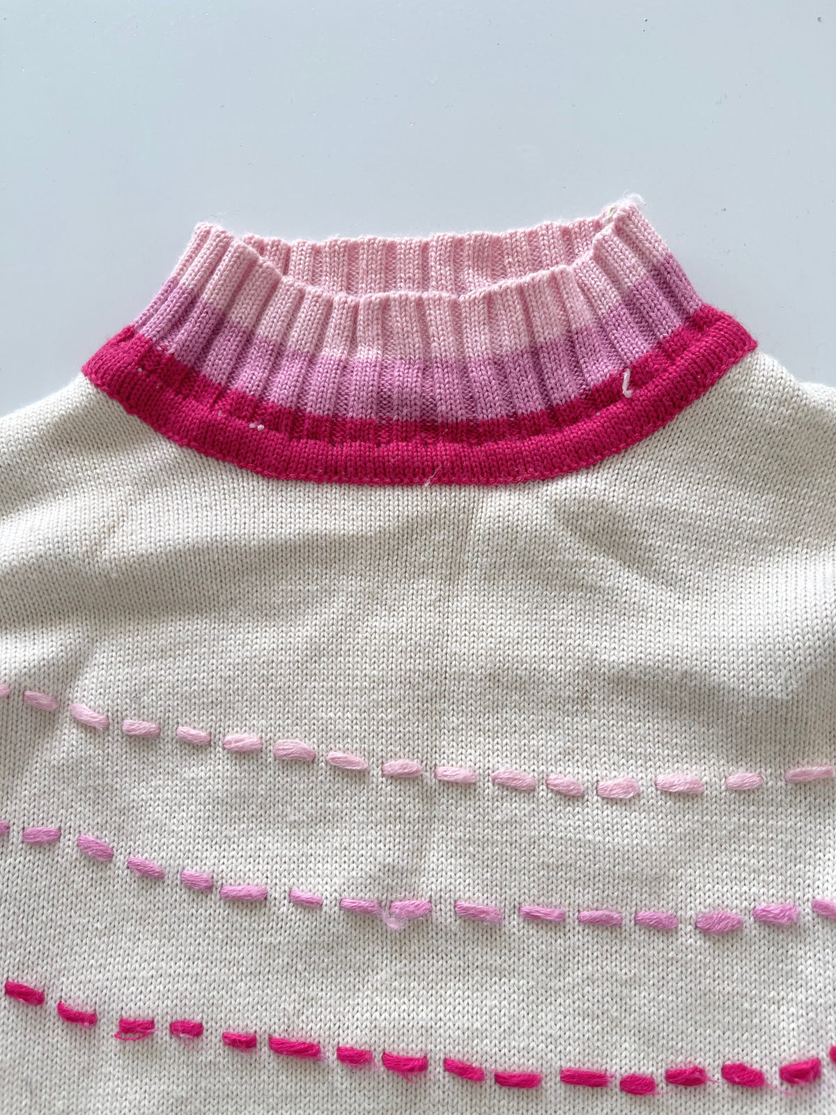 Embroidered Vintage Sweater-Bust 34