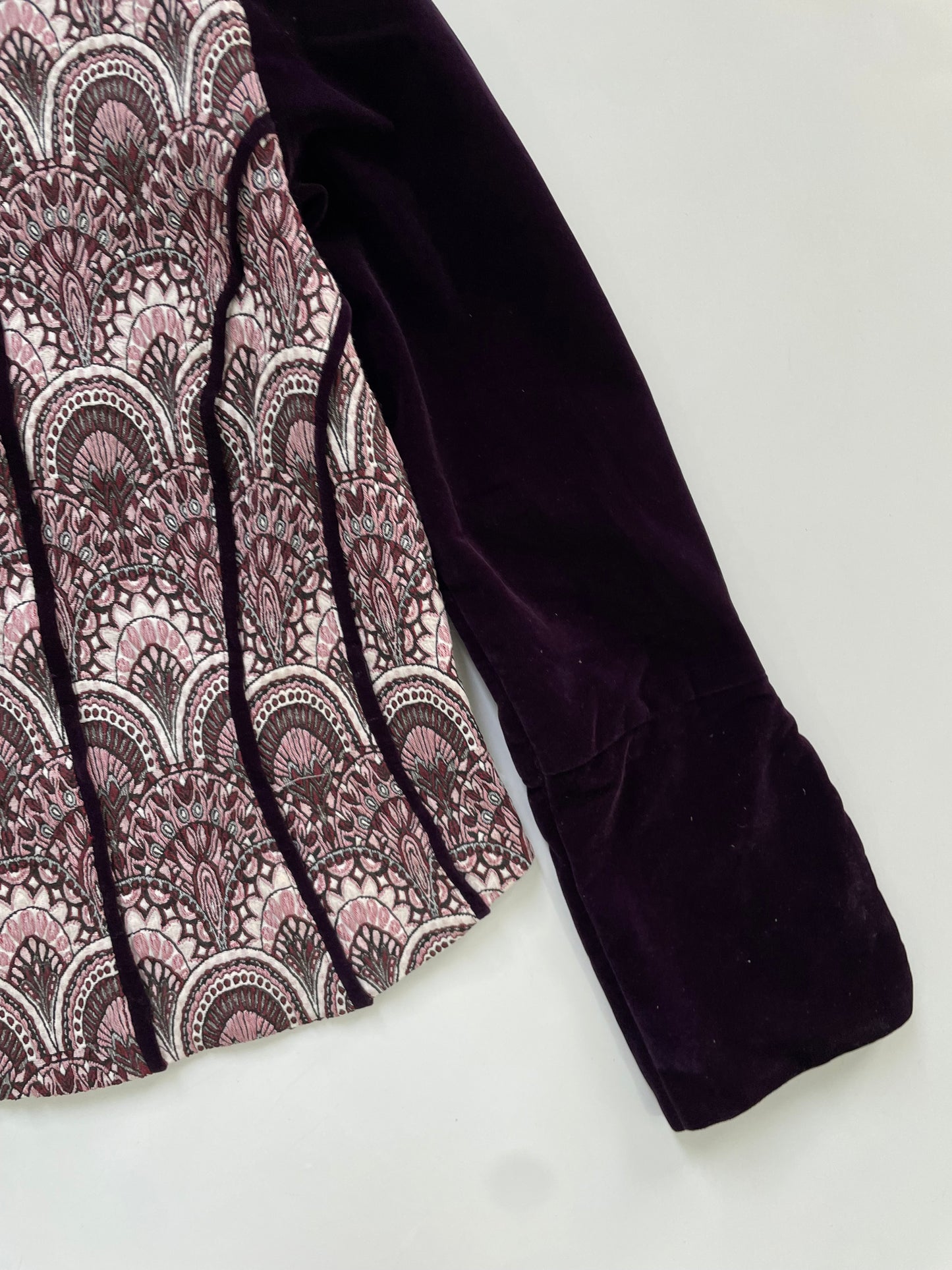 Jacquard Top-Bust 28 to 30