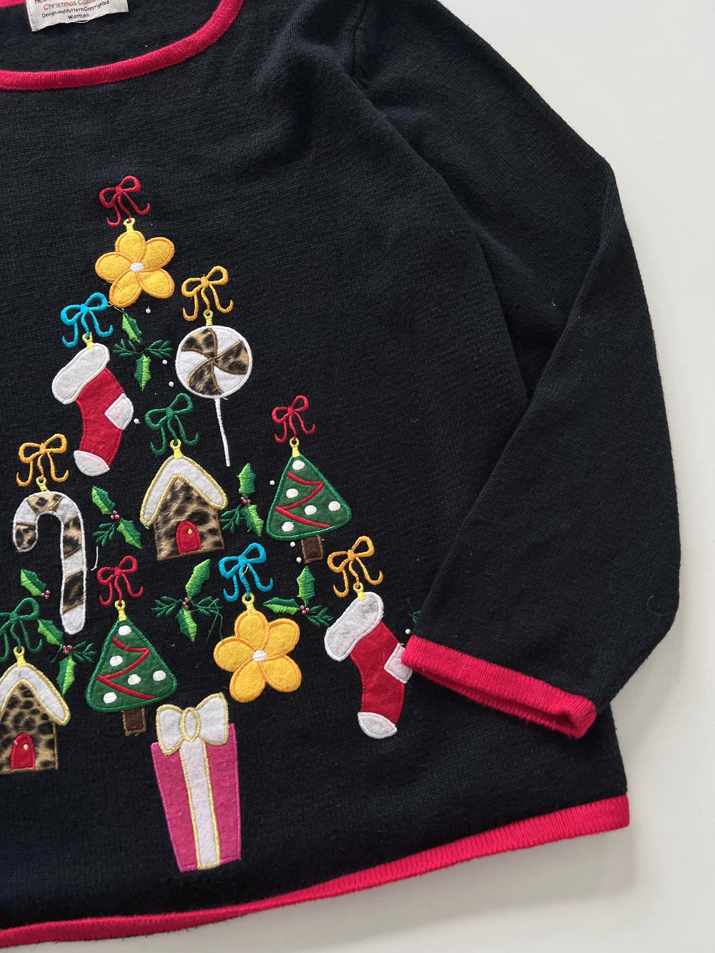 Heirloom Collectibles Christmas Sweater-Bust 46