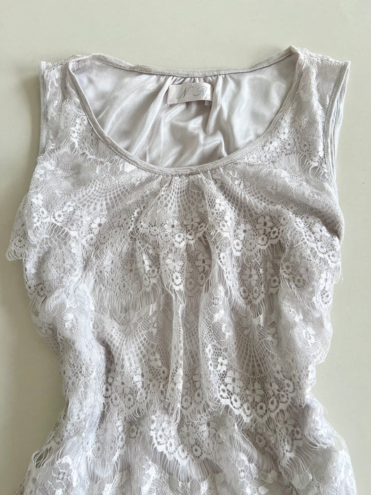 Nour Rae Lace Vintage Top-Bust 34