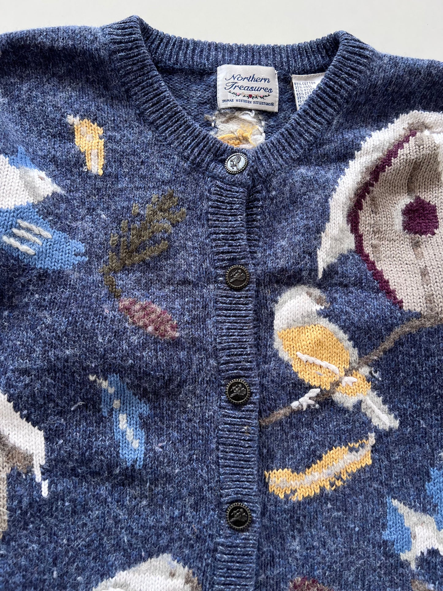 Northern Treasures Vintage Embroidered Sweater-Bust 42