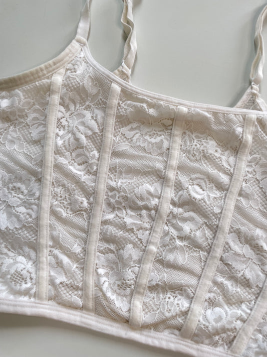 Lacy Top-Bust 28 to 30