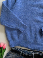 Load image into Gallery viewer, Fizz Blue Soft Chunky Sweater-Bust 44
