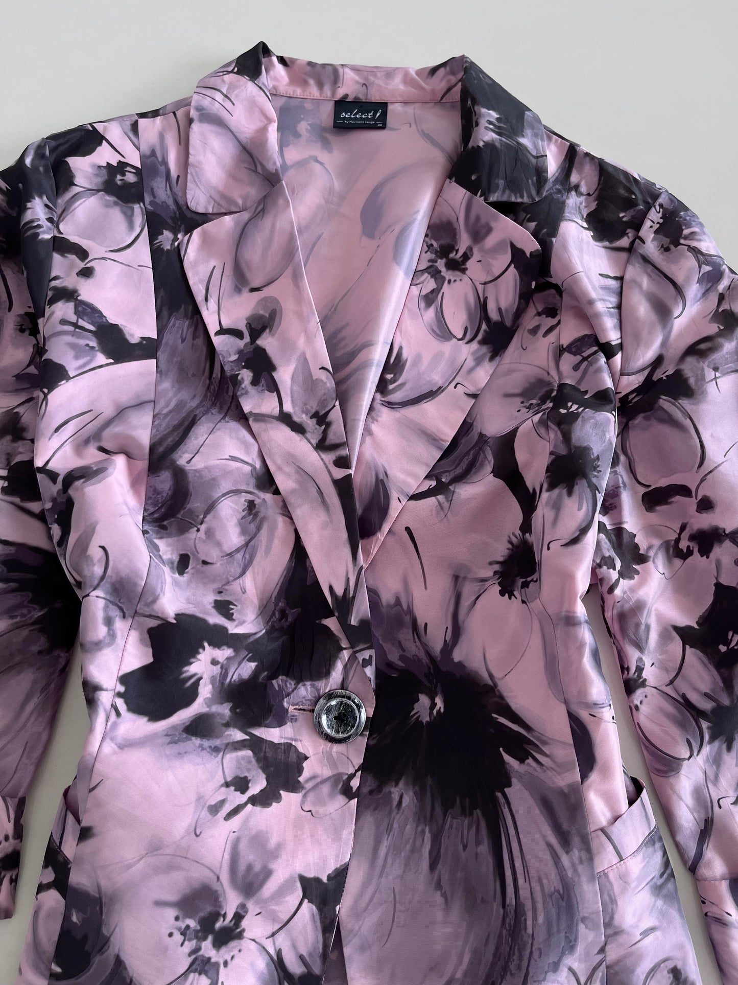 Select Vintage Blazer-Bust 48